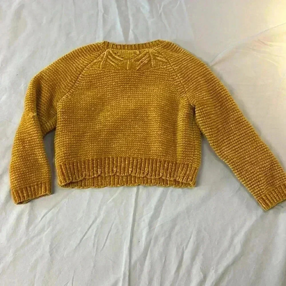 Tommy Bahama - long sleeve  Chenille sweater. Size 4. - Picture 4 of 5